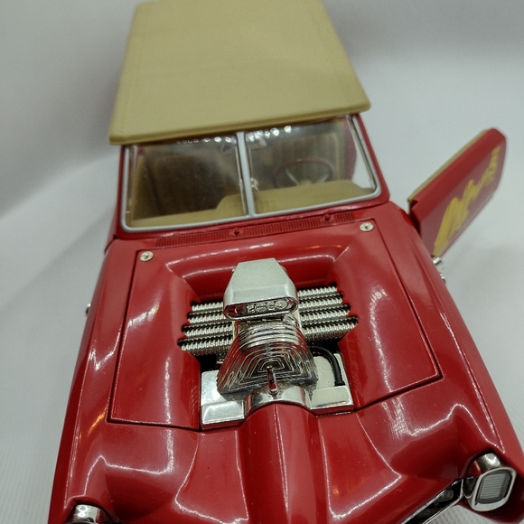 RCERTL 1:18 Monkees Mobile #33150 - Picture 2 of 16
